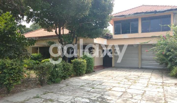 Dijual Rumah di Jl. Kyai Abdullah, Prapen, Surabaya 1