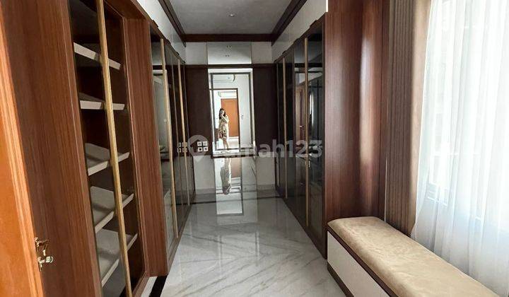 Rumah 2 Lantai Bagus Furnished 2