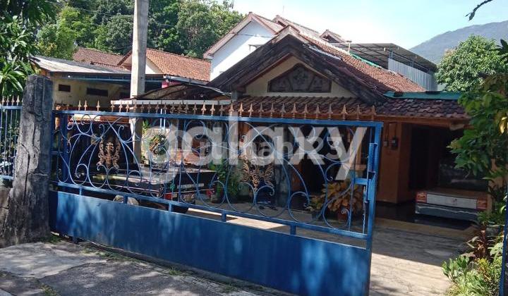 Dijual Rumah+Ruang Usaha di Jl Wisnu Wardana, Ungaran Barat 1