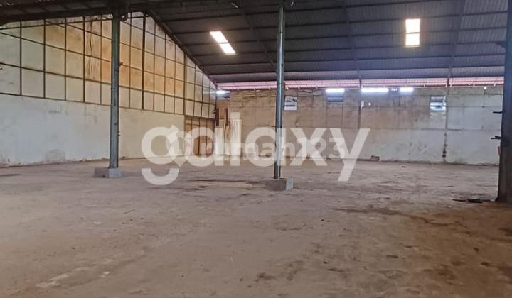 Good warehouse on Tapak Street, Tugu Subdistrict, West Semarang Good warehouse on Tapak Street, Tugu Subdistrict, West Semarang