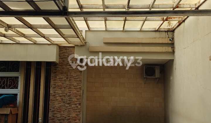 For Sale: Luxury House in Central Surabaya. East Surabaya.