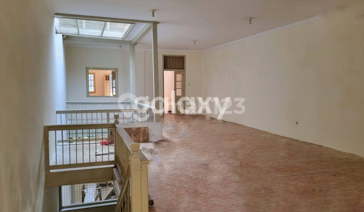 For Rent: 2-Story House in Chinatown, Central Semarang