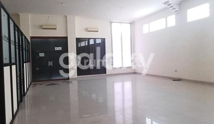 Rumah & Ruang Usaha di Halmahera Ii, Karangtempel, Semarang Timur 2