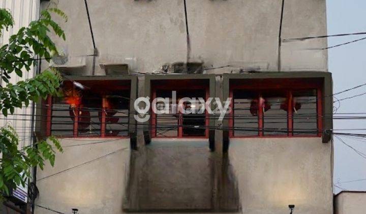 Disewakan Ruko Jl MT Haryono Semarang 1
