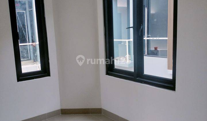 Rumah Murah 2 Lantai Shm Dekat Sunter Agung 2