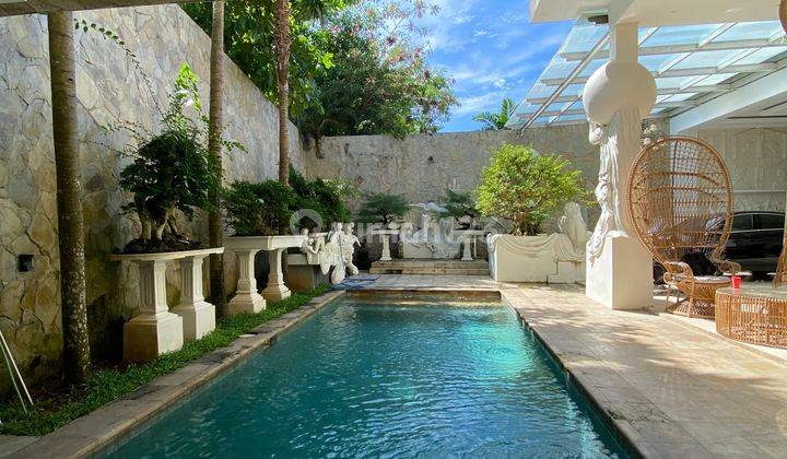 Villa Mewah Puri Gading Jimbaran Bali 1