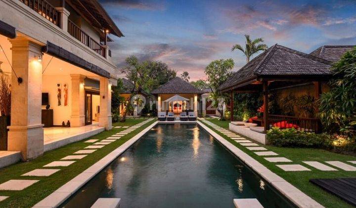 Two Equisite Private Villa Seminyak Kuta Bali
 1