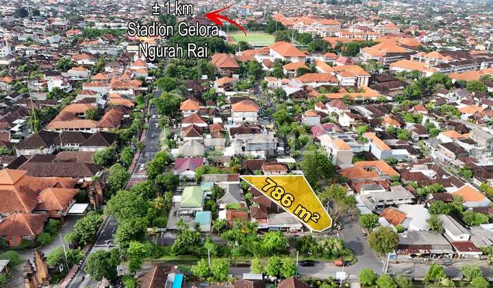 Tanah Hook Bonus Rumah dan Cafe Kreneng Denpasar Bali