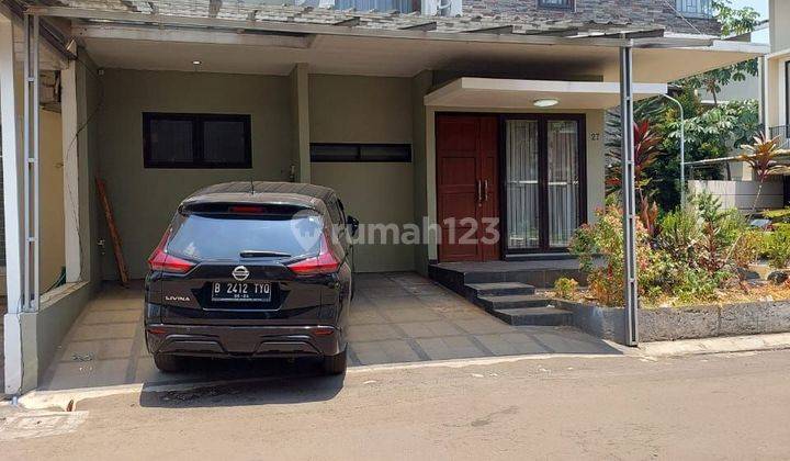 FOR RENT RUMAH 2 LANTAI POSISI HOOK DALAM KOMPLEK ELIT CONDET JAKTIM 2