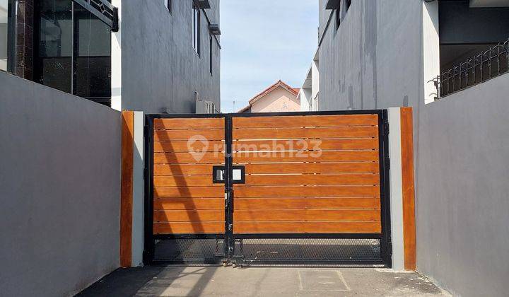 RUMAH MURAH MINIMALIS MODERN RAWAMANGGUN JAKTIM 2