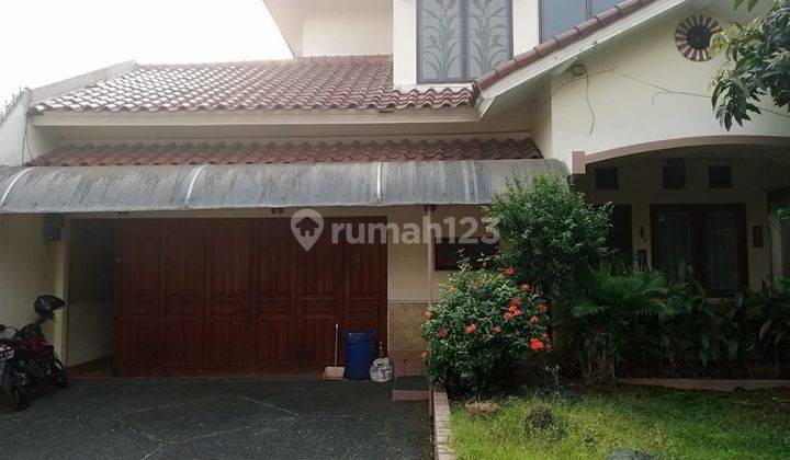 FOR SALE RUMAH TERAWAT 2 LANTAI CONDET KRAMATJATI 1