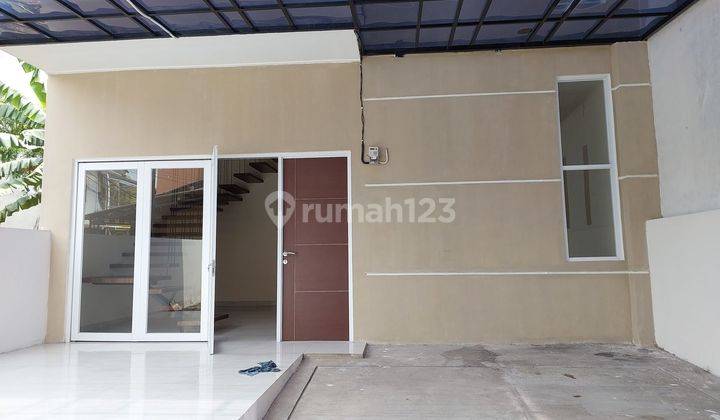 Dijual Rumah 2 Lantai Dalam Cluster Kp Tengah Jaktim 2