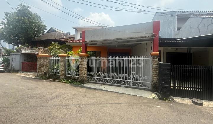 For Sale Rumah 2 Lantai Non Komplek Pancoran Jaksel For Sale Rumah 2 Lantai Non Komplek Pancoran Jaksel