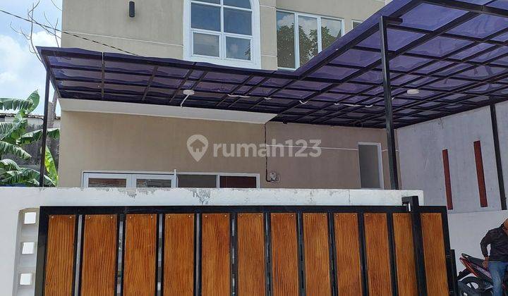 Dijual Rumah 2 Lantai Dalam Cluster Kp Tengah Jaktim 2