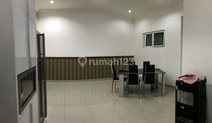 Rumah Bagus 2 Lantai Furnished Siap Huni Di Meadow Green 2