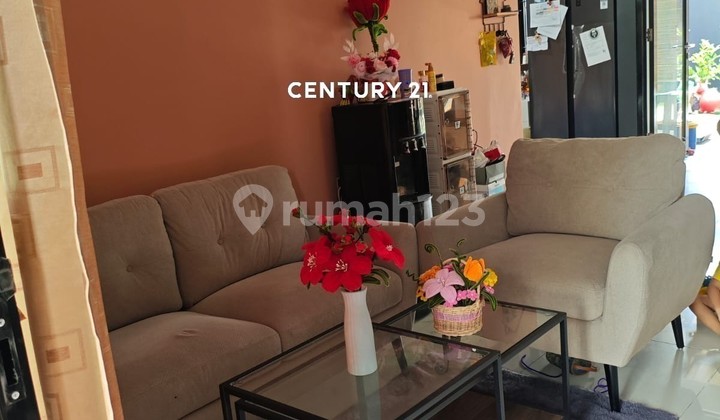 Rumah Bagus Siap Huni di Vassa Wood Lippo Cikarang Rumah Bagus Siap Huni di Vassa Wood Lippo Cikarang