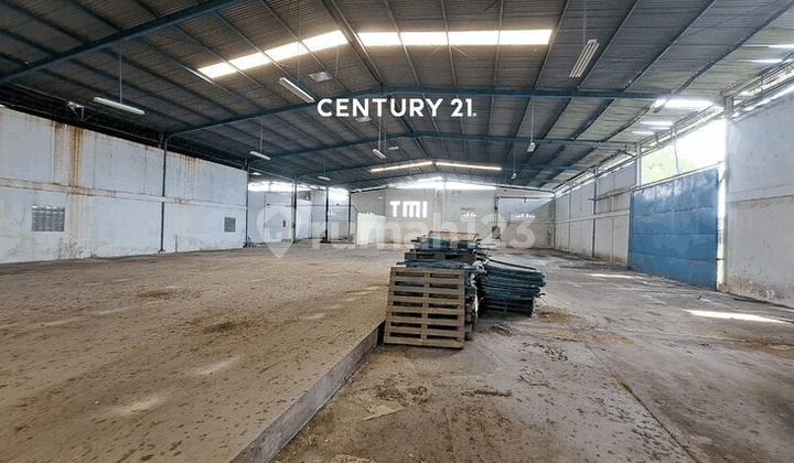 Good Warehouse Ready to Use in East Karawang Good Warehouse Ready to Use in East Karawang