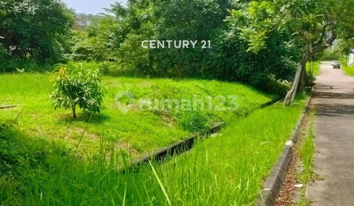 Prime Land in the Simpruk Cluster of Lippo Cikarang Prime Land in the Simpruk Cluster of Lippo Cikarang