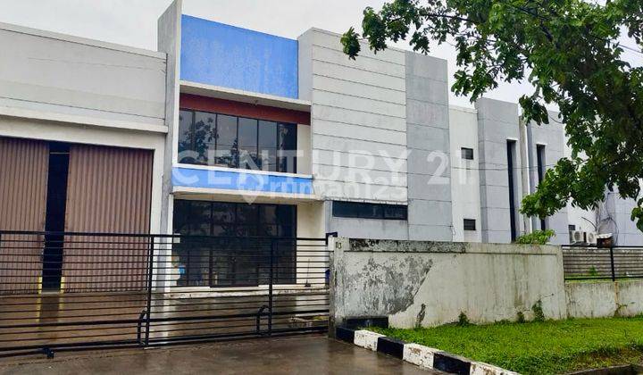 Gudang Di Kawasan Industri Jababeka Pintu 6 Cikarang 1