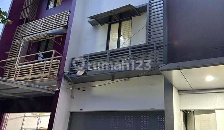 Ruko di Cibubur 170.0 m² SHM Ruko di Cibubur 170.0 m² SHM