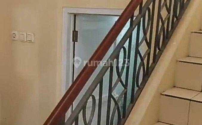 Rumah Bagus Shm Di Cibubur Kota Wisata 2