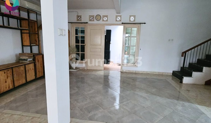 Rumah Bagus SHM di Cibubur