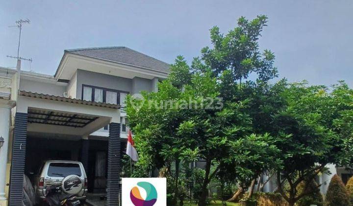 Rumah 2 Lantai Shm Bagus Dekat Mal 1