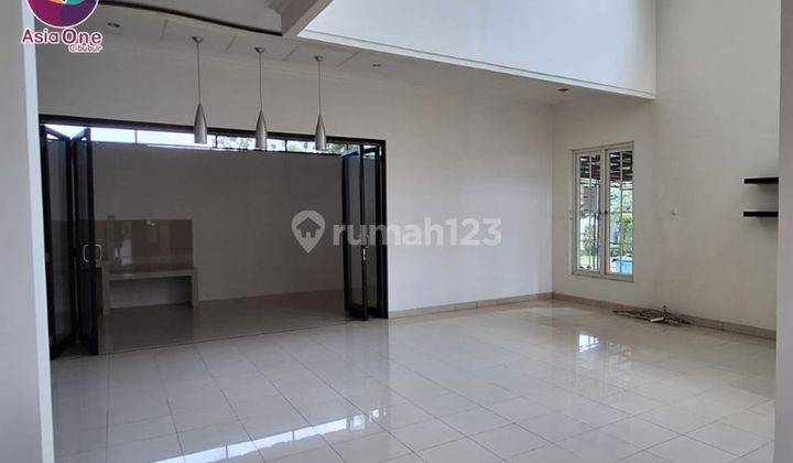 Rumah Semi Furnished Bagus SHM - Sertifikat Hak Milik di Cibubur 2