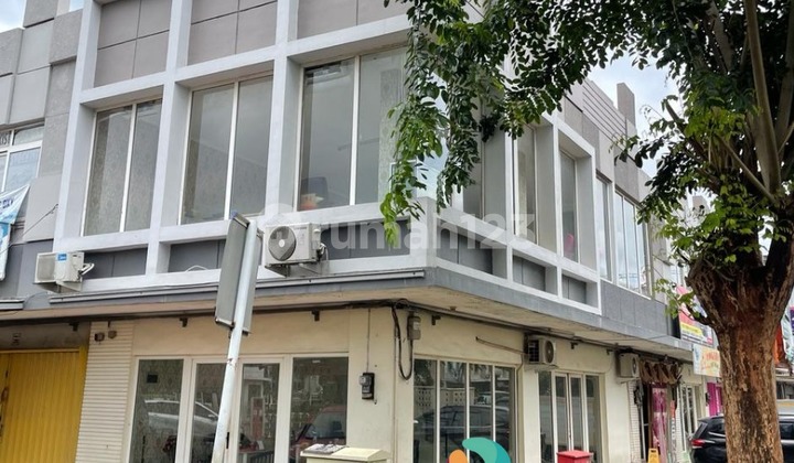 Shop House in Cibubur 60.0 m² Semi Furnished