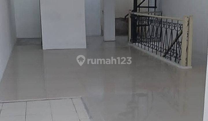 Ruko di Cibubur 75 m² Unfurnished 2