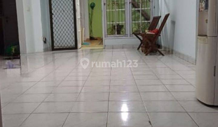 Rumah Semi Furnished Kontrakan Bagus di Cibubur 2