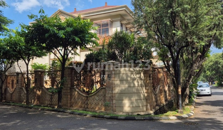 Rumah Bagus SHM di Kemang Pratama 2