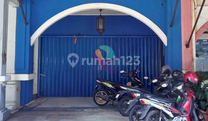 Near Toll Access, Shop House, 2 Floors, Near Tourist Attractions, 1