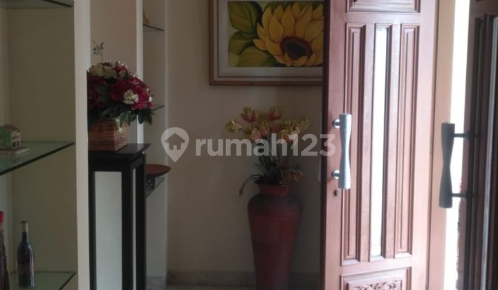 Nice House SHM in Cibubur 2