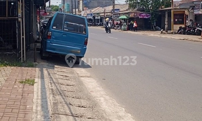 Shop House in Cileungsi 200.0 m² Unfurnished 2