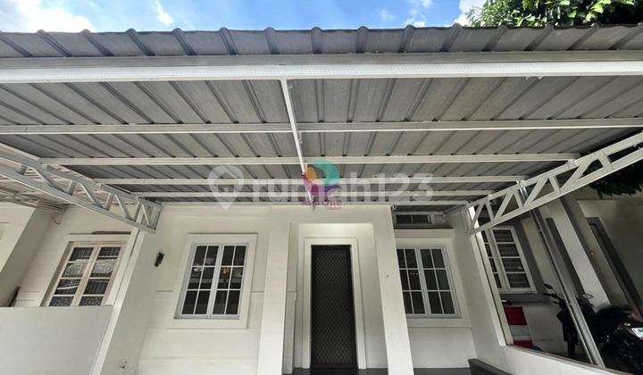 Rumah Bagus SHM di Cibubur