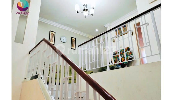 Nice SHM House in Cibubur 2