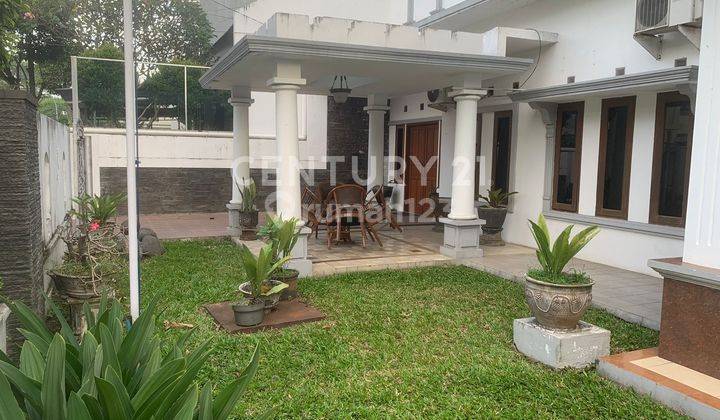 Di Jual Rumah Mewah Di Batununggal Molek Bandung.  2