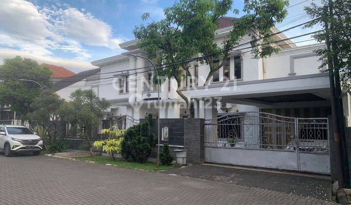 Di Jual Rumah Mewah Di Batununggal Molek Bandung.  2