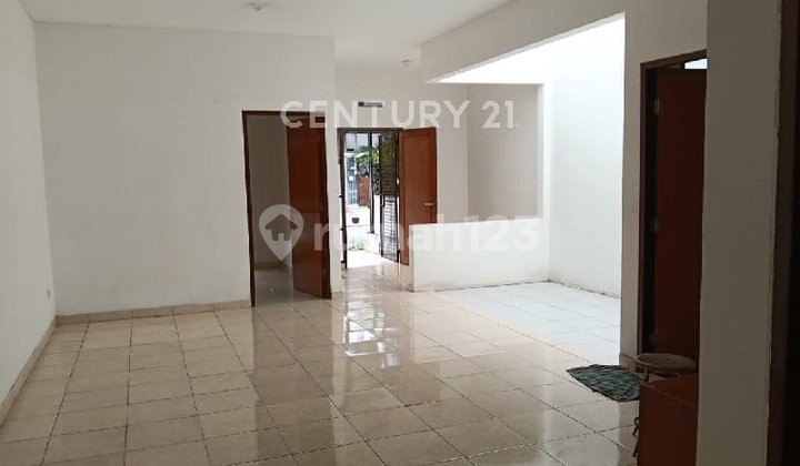 Rumah Siap Huni  Sejuk Di Mekar Wangi Berbagai Fasilitas