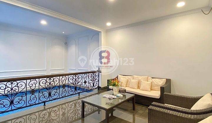 Rumah di Menteng Bintaro Jaya Sektor 7 Lantai Full Marmer 2