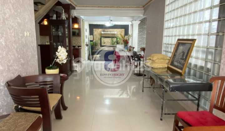 Rumah Bagus Siap Huni di Lokasi Strategis Bintaro Jaya Sektor 3 1