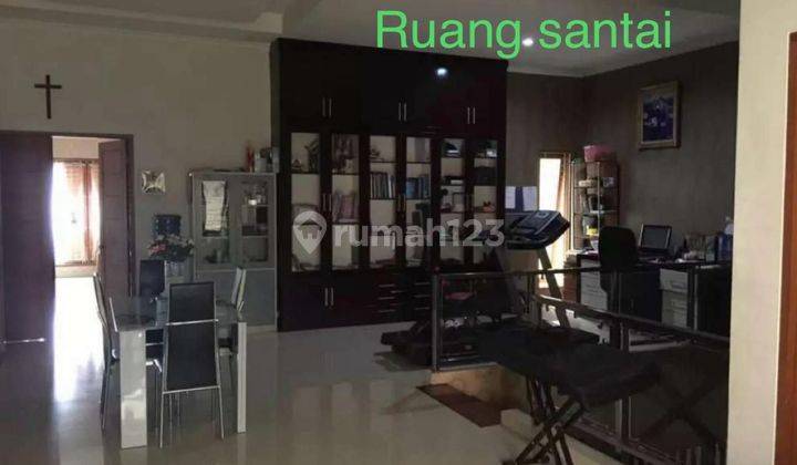 Rumah bagus di cluster cemara harapan indah 2