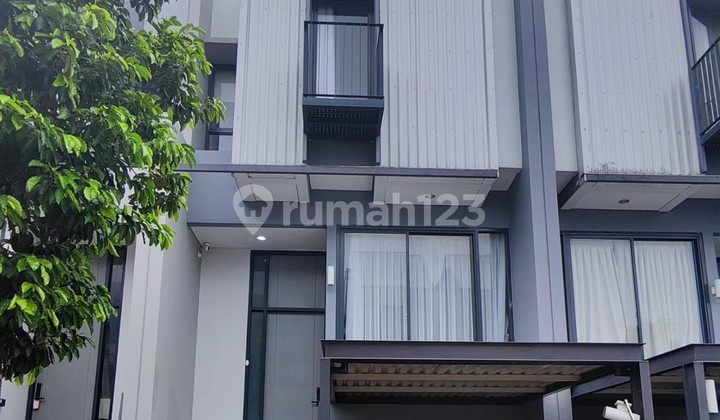 Rumah 3 Lantai Cluster Imajihaus Greenwich Park Bsd Tangerang