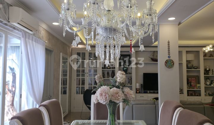 Rumah Mewah Cantik 2 Lantai Full Furnished Cluster Olivia Alam Sutera 2