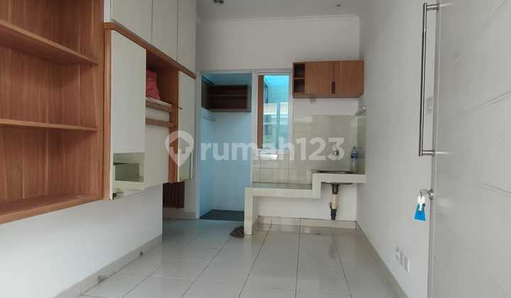 For Sale 2-Story Minimalist House in Amarilo Village Gading Serpong Cluster 2