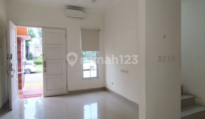 Turun Harga Rumah Mewah 2 Lantai Cluster Alicante Gading Serpong