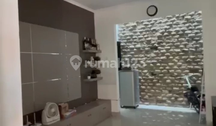 Beautiful 2-Story House Near Aniva Cluster Karelia Gading Serpong