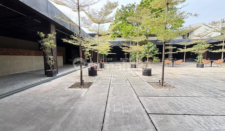 Rare Find! Land and Building Former Cafe on Main Road Jenderal Sudirman Bandung Rare Find! Land and Building Former Cafe on Main Road Jenderal Sudirman Bandung