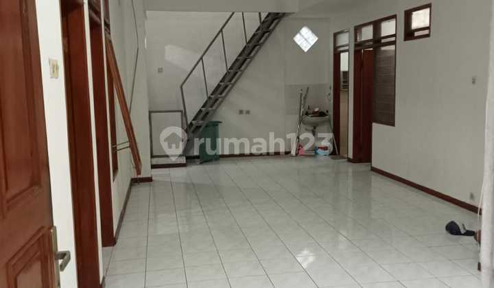 Rumah 1.5 Lantai di Batununggal Mulia Selatan 1